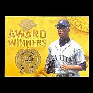 Ken Griffey Jr. 1994 Fleer Ultra Award Winners #6 | Insert Card | NM+ or Better
